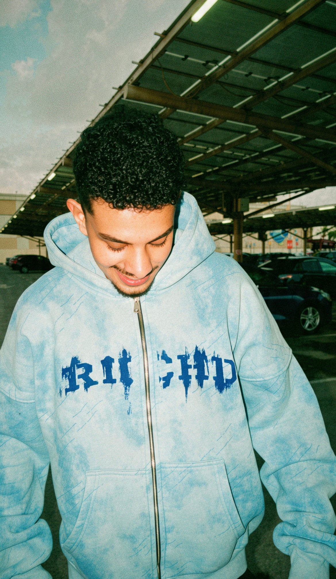 WASHED ICY BLUE ZIP-UP